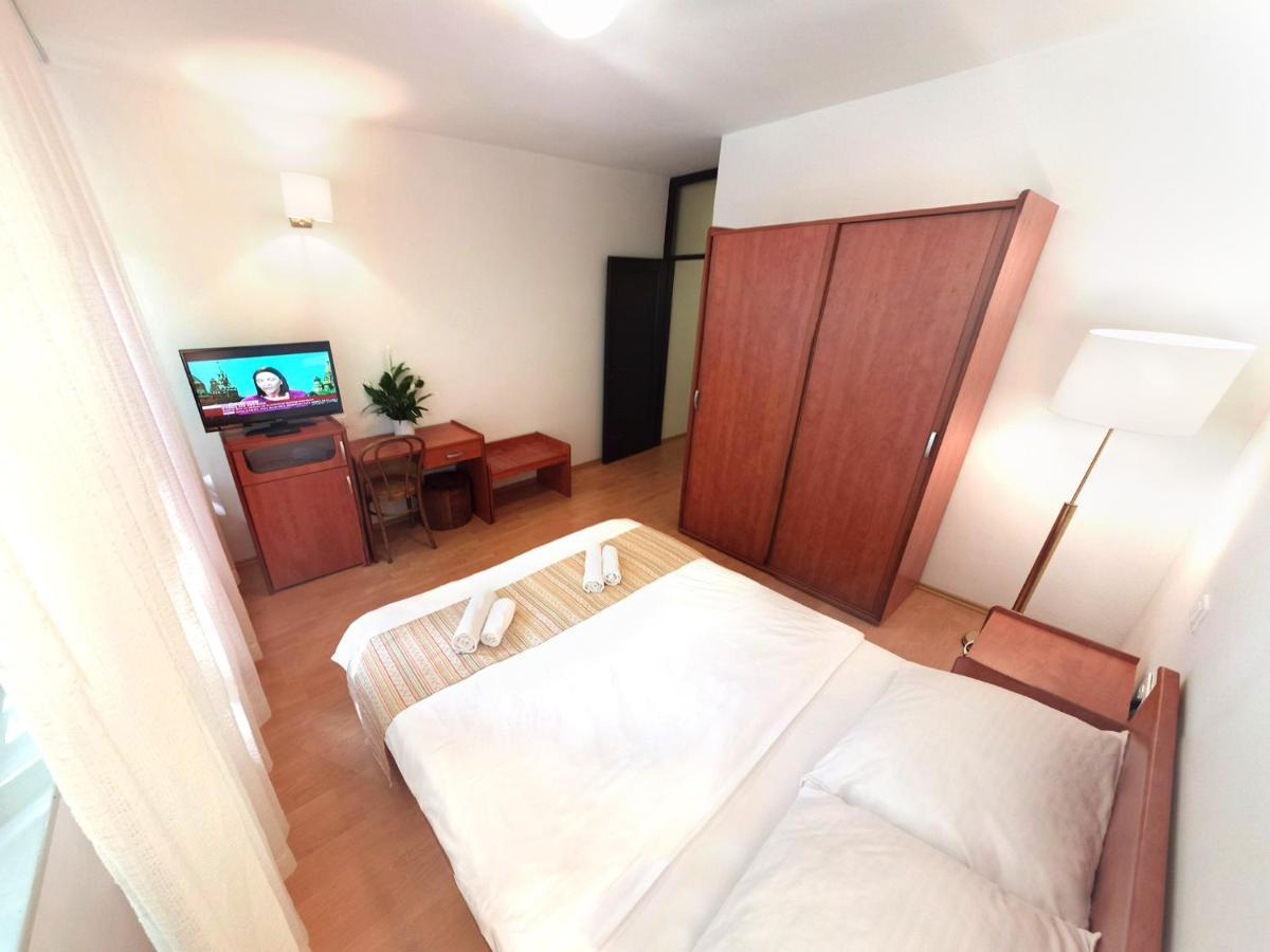 Hotel Lucija Most na Soči Екстериор снимка
