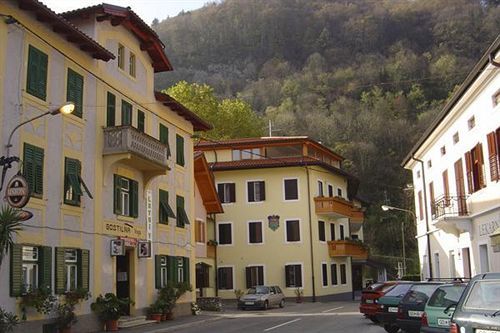 Hotel Lucija Most na Soči Екстериор снимка